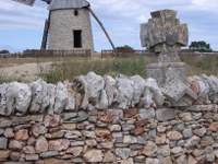 bilderstand 071016 020_200x150 Mauer mit Mühle in Frankreich