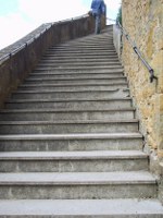 treppe-nach-oben-fr_150x200
