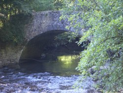 brücke-über-bach_250x188